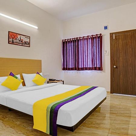 Itsy Hotels Flowers Park 纳西克 外观 照片