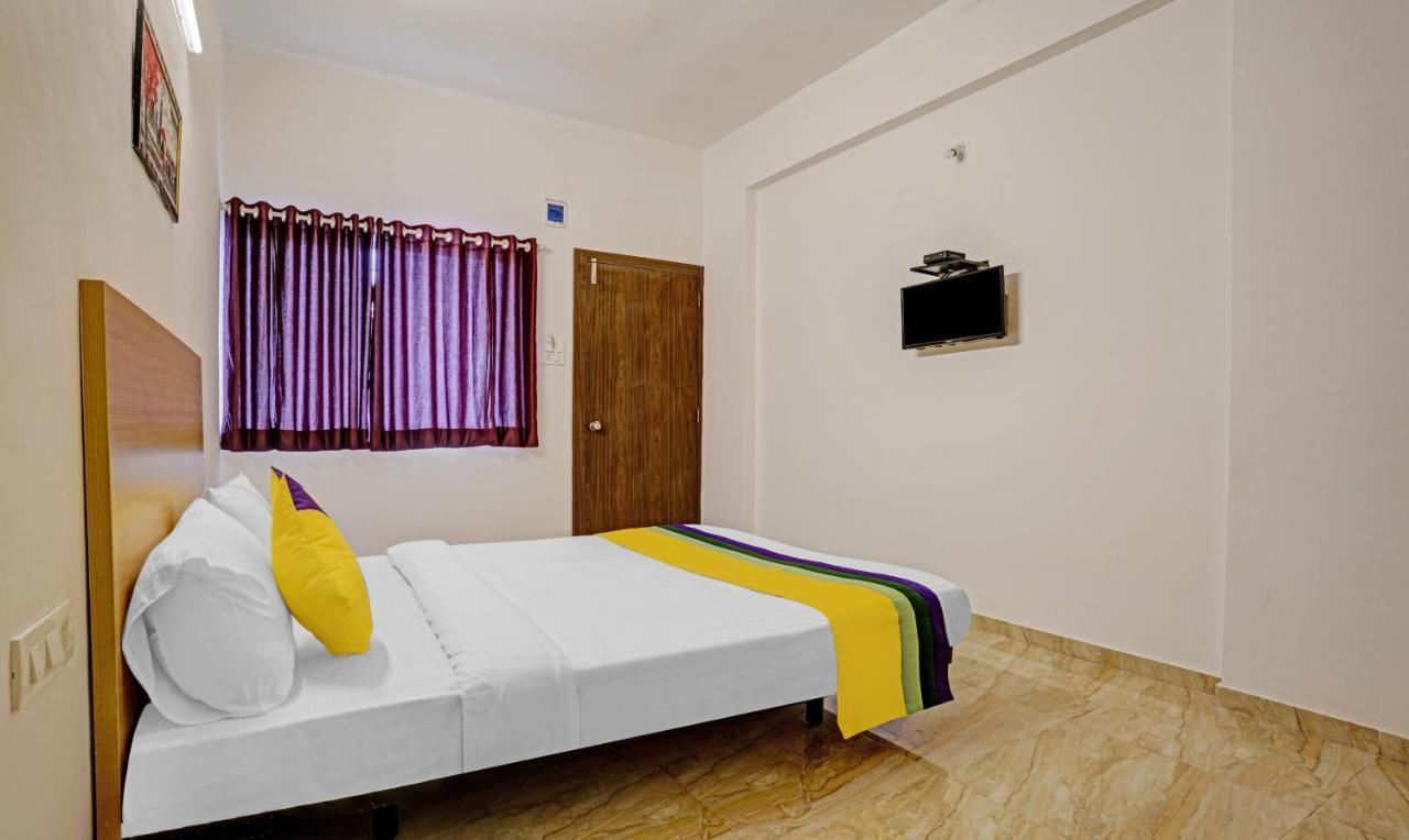 Itsy Hotels Flowers Park 纳西克 外观 照片