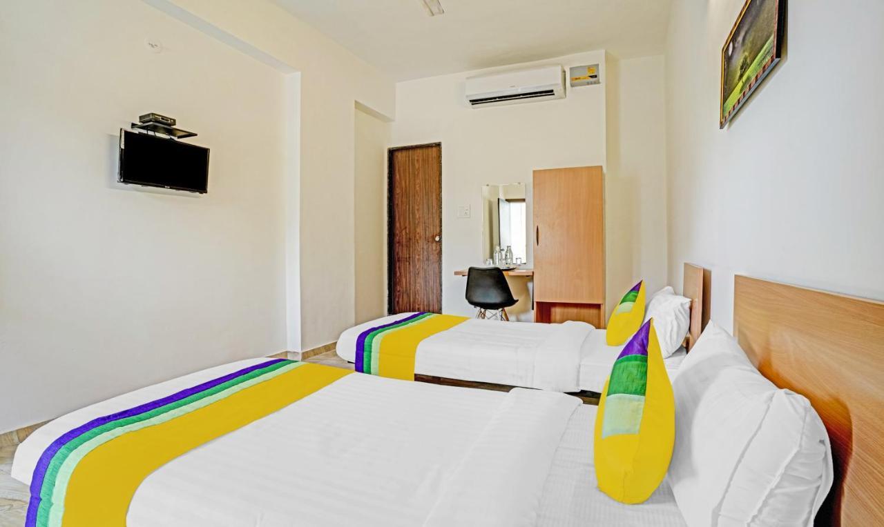 Itsy Hotels Flowers Park 纳西克 外观 照片